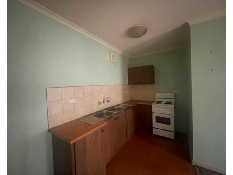 2/15-17 De Carle Street, Coburg VIC 3058