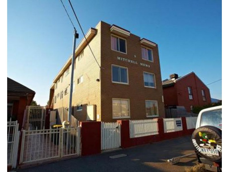 4/5 Mitchell Street, Brunswick VIC 3056