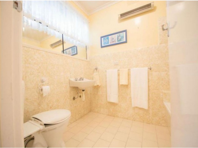 1/27 Grandview Street, Glenroy VIC 3046