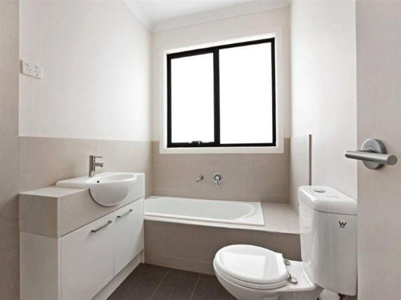 1/37 Queen Street, Coburg VIC 3058