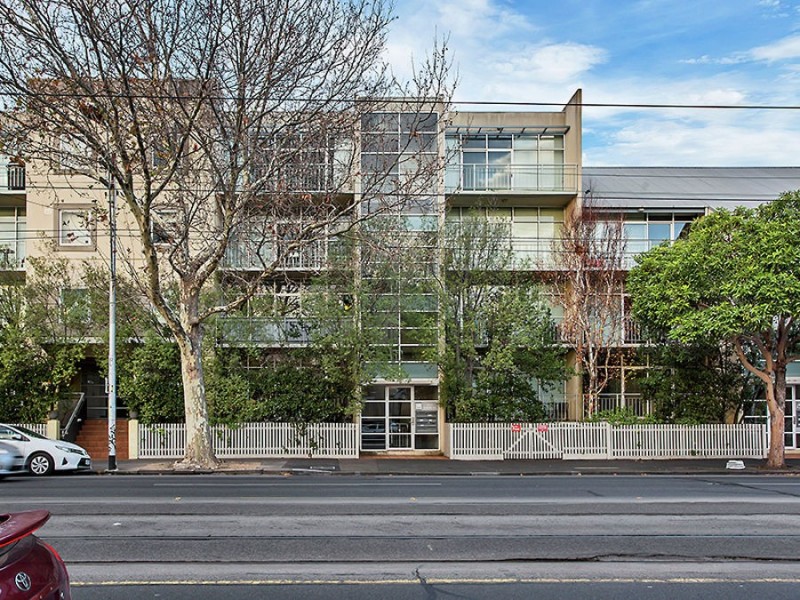 9/1062 Lygon Street, Carlton North VIC 3054
