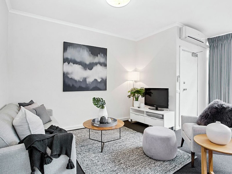 9/1062 Lygon Street, Carlton North VIC 3054