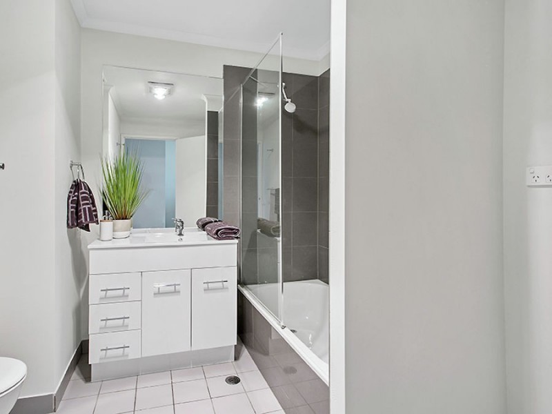 9/1062 Lygon Street, Carlton North VIC 3054