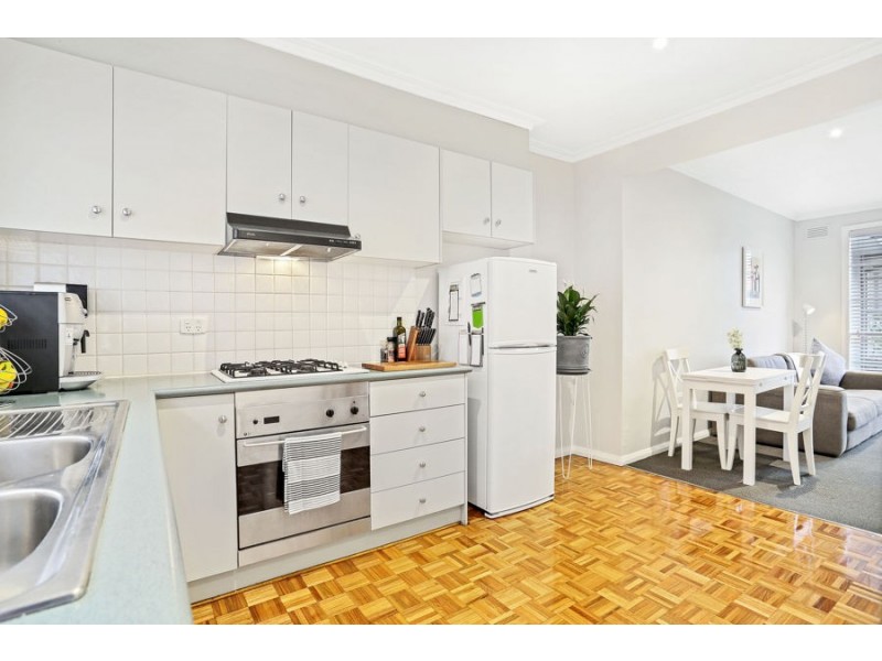 4/26 Mitchell Street, Brunswick VIC 3056