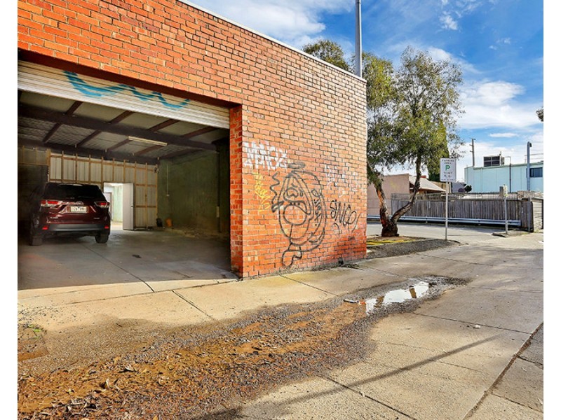 678-680 Sydney Road, Brunswick VIC 3056