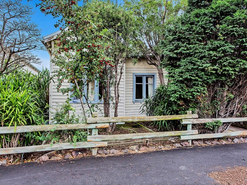 37 Dunstan, Ave, Brunswick VIC 3056