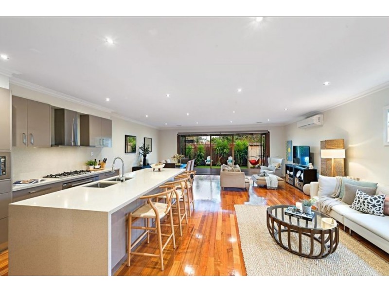11A Fulham Grove, Reservoir VIC 3073