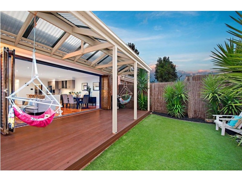 11A Fulham Grove, Reservoir VIC 3073
