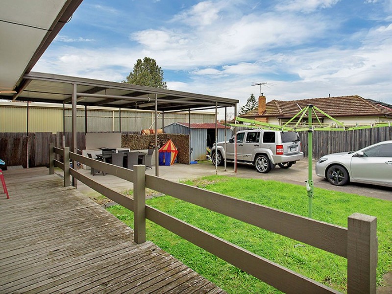 121 Middle Street, Hadfield VIC 3046