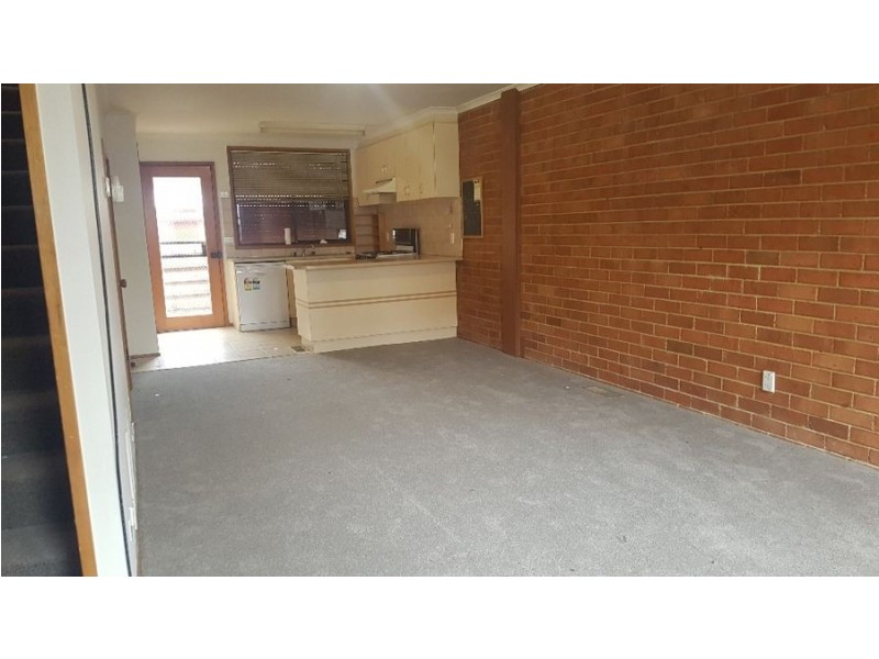 1/581 Nicholson Street, Carlton North VIC 3054