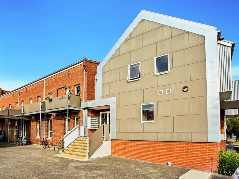 21/1 Pottery Court, Brunswick VIC 3056