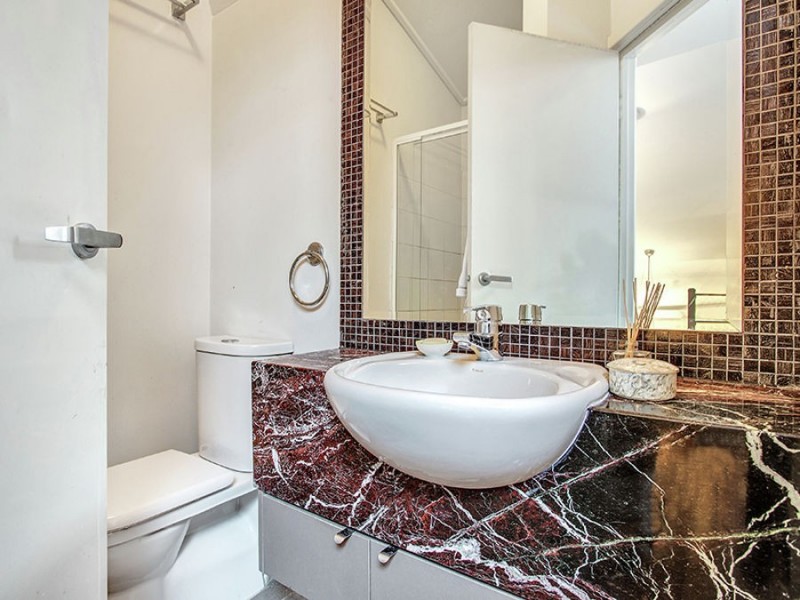 21/1 Pottery Court, Brunswick VIC 3056