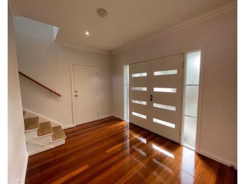 1/23 Cartwright Street, Oak Park VIC 3046