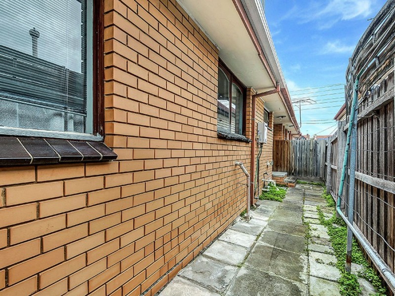 2/263 Albion Street, Brunswick VIC 3056