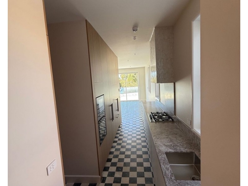 678a Sydney Road, Brunswick VIC 3056