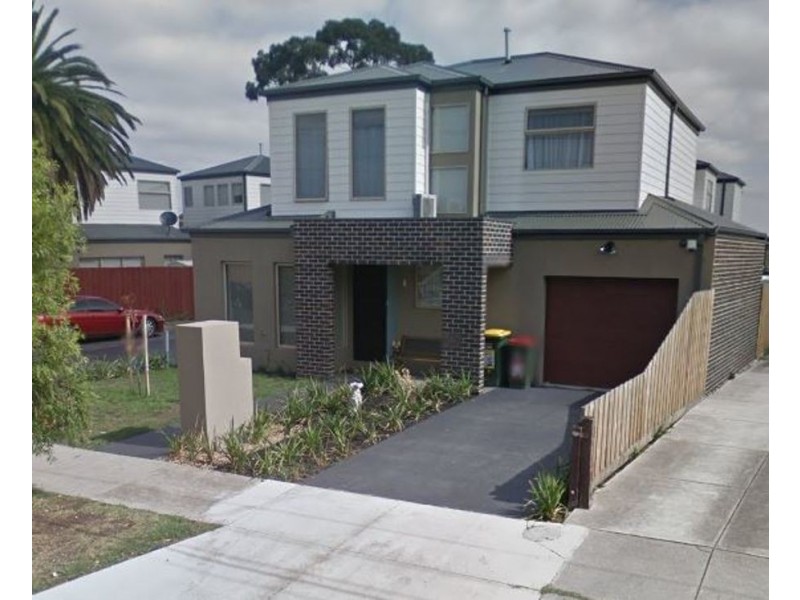 4/11 Birch Avenue, Tullamarine VIC 3043