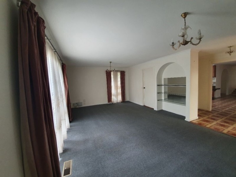 20 Lyndhurst Road, Gladstone Park VIC 3043