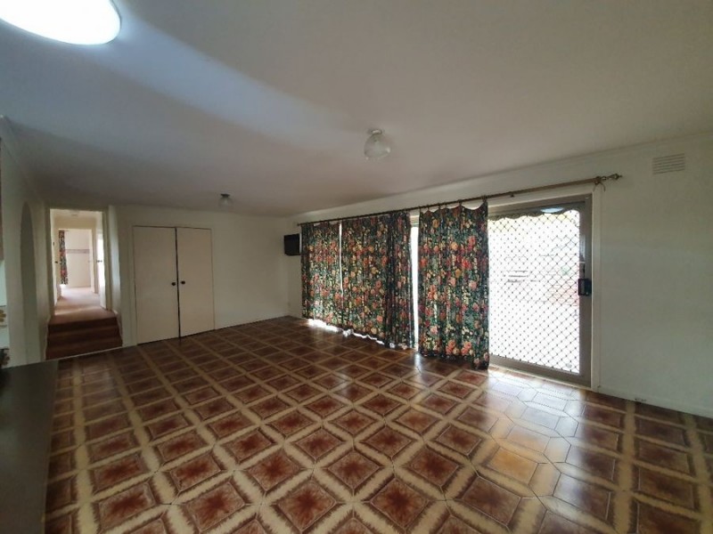 20 Lyndhurst Road, Gladstone Park VIC 3043