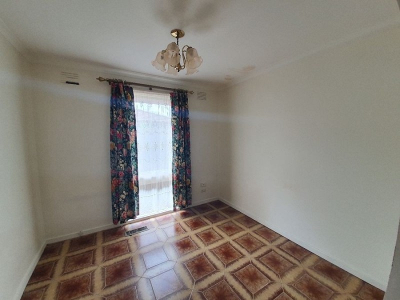 20 Lyndhurst Road, Gladstone Park VIC 3043