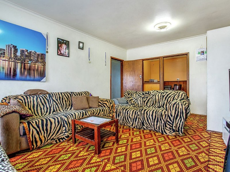 14 Ouyen Court, Dallas VIC 3047