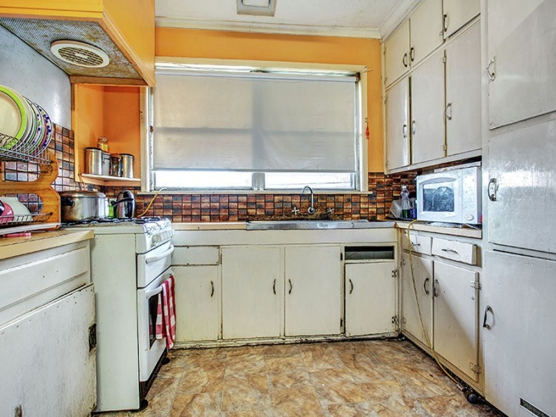 14 Ouyen Court, Dallas VIC 3047