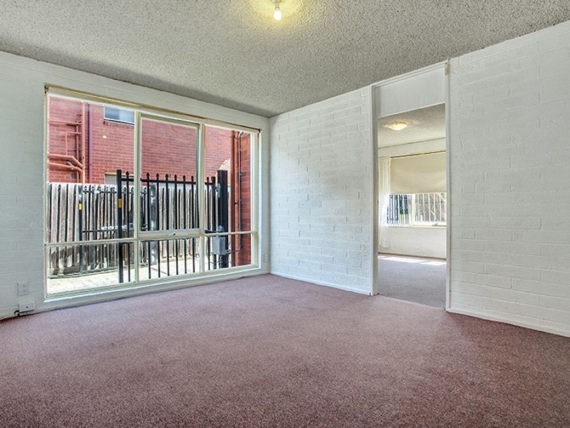 2/550 Moreland Rd, Brunswick West VIC 3055