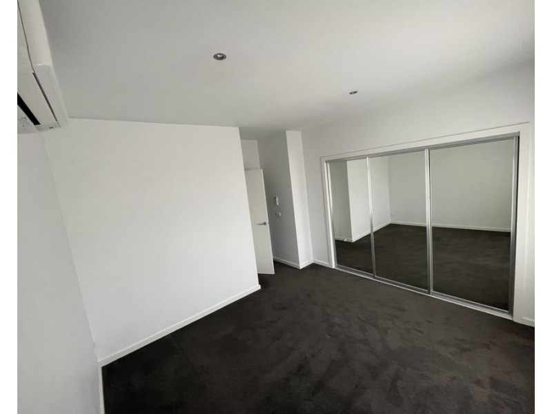 2a Price Street, Essendon VIC 3040