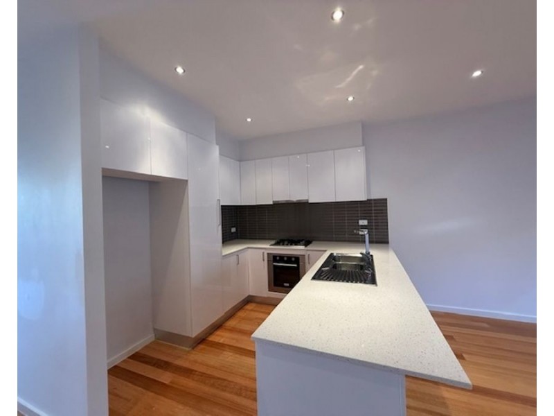 2a Price Street, Essendon VIC 3040