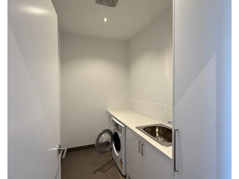 2a Price Street, Essendon VIC 3040