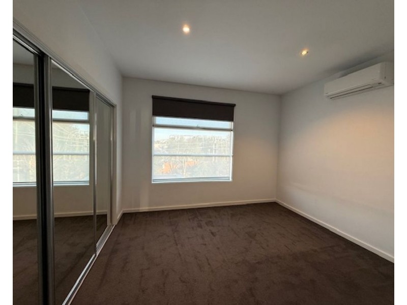 2a Price Street, Essendon VIC 3040
