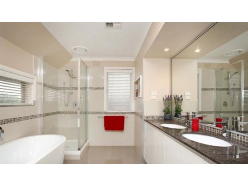 56 Hilbert Road, Airport West VIC 3042