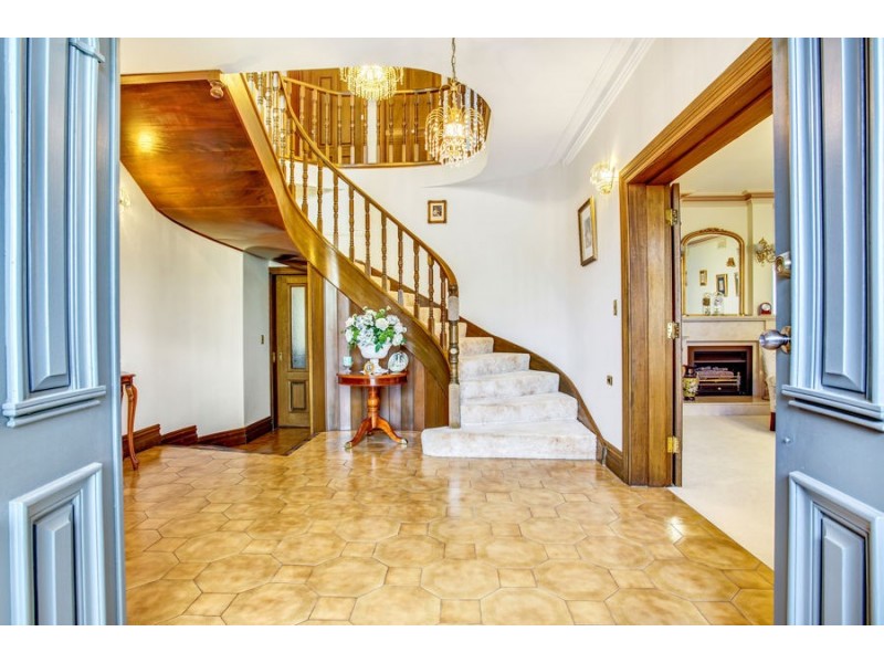 112 Primrose Street, Essendon VIC 3040