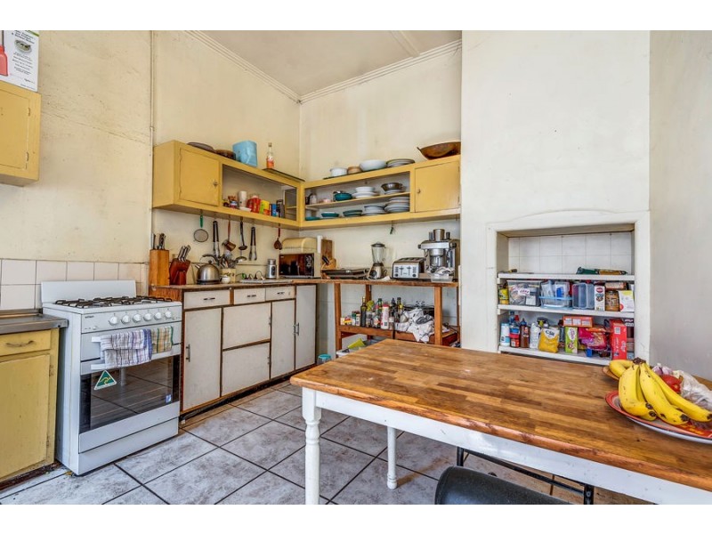 724 Sydney Rd, Brunswick VIC 3056