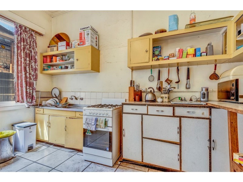 724 Sydney Rd, Brunswick VIC 3056