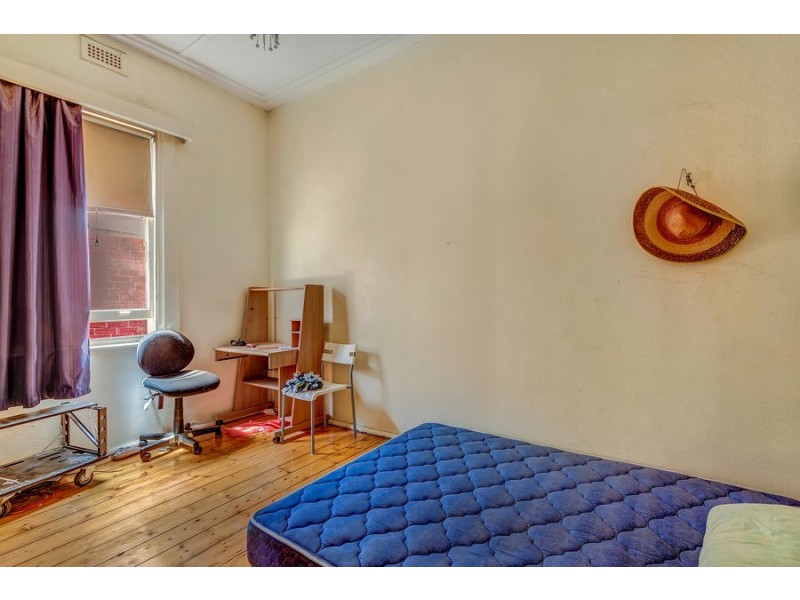 724 Sydney Rd, Brunswick VIC 3056