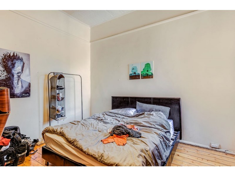 724 Sydney Rd, Brunswick VIC 3056