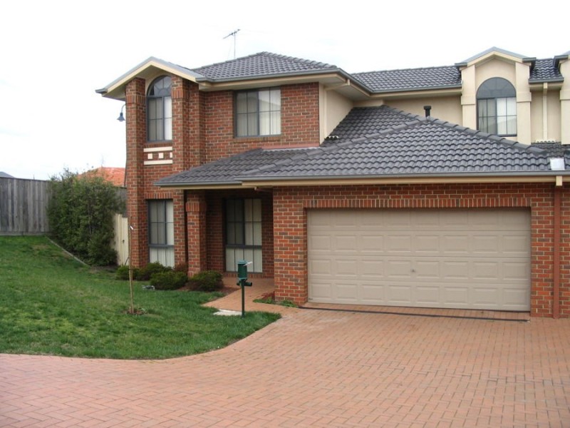 30 The Crest, Attwood VIC 3049
