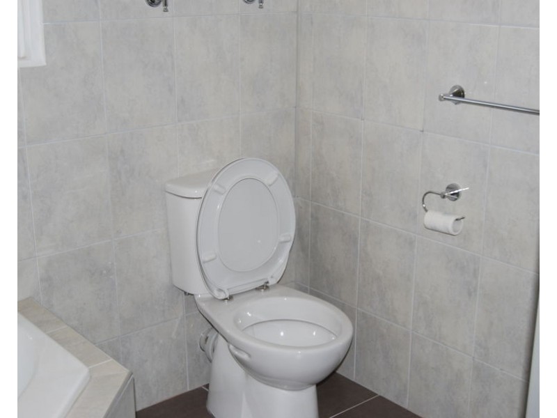 129 Melrose Drive, Tullamarine VIC 3043