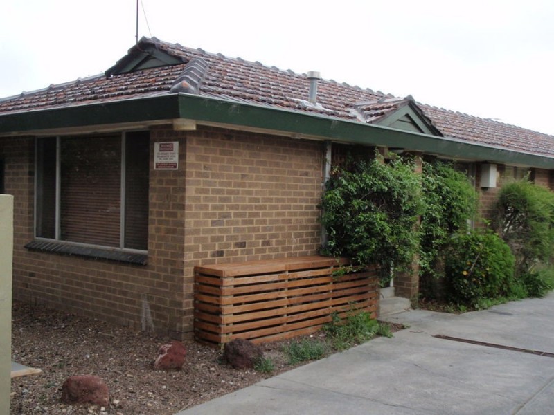 4/10 Fitzgibbon Avenue, Brunswick West VIC 3055