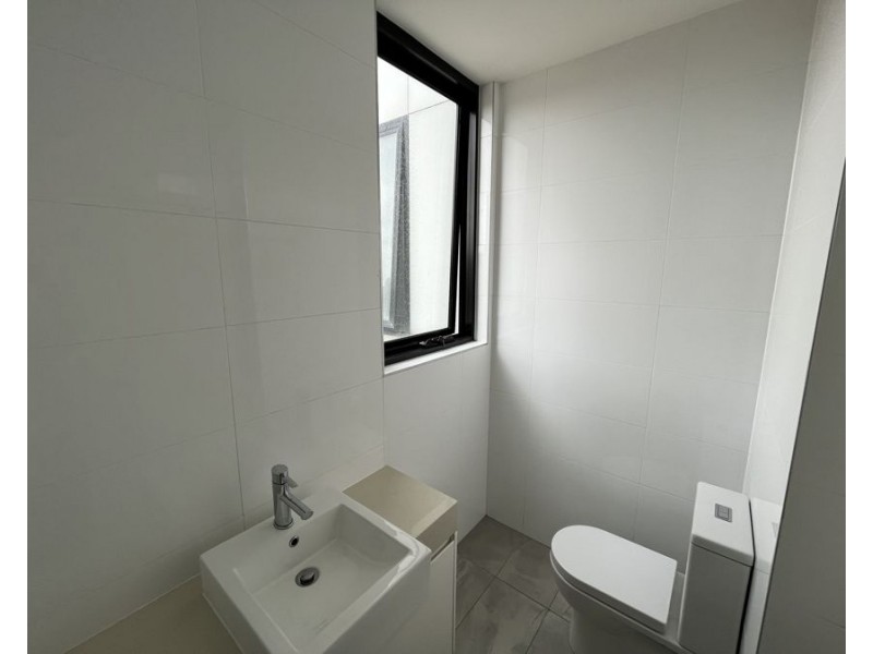 5/15 Irrelach Lane, Coburg VIC 3058