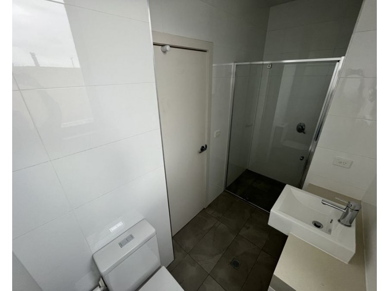 5/15 Irrelach Lane, Coburg VIC 3058