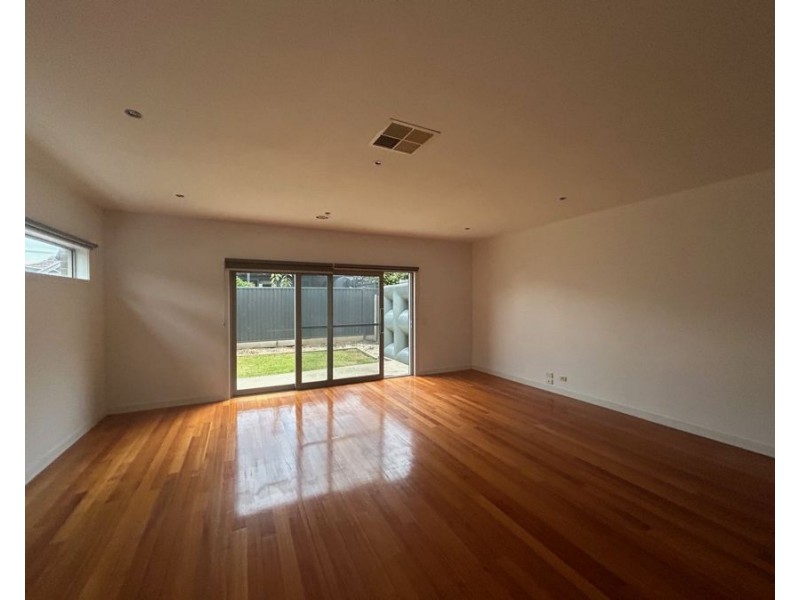 63 Nyah Street, Keilor East VIC 3033