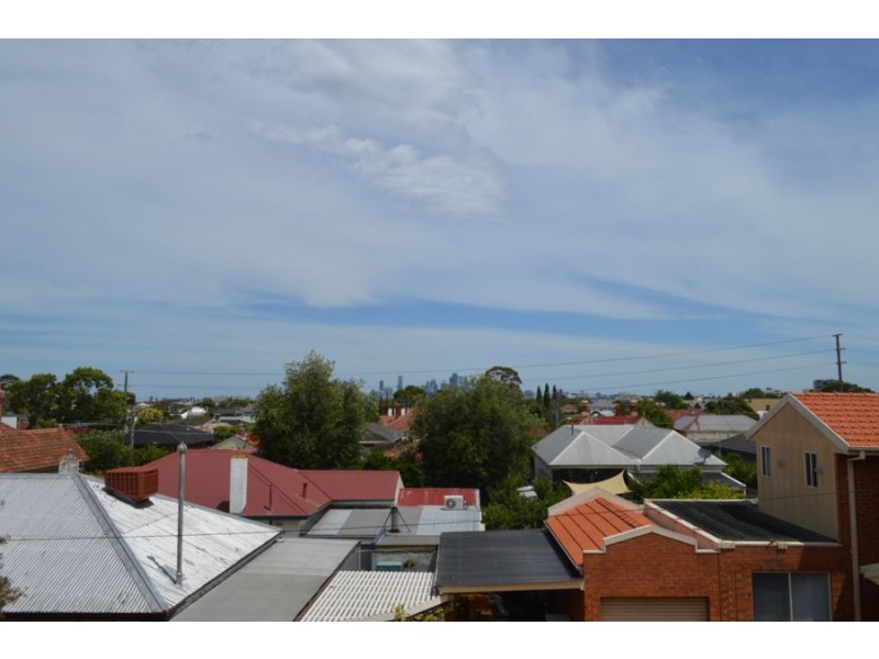 9/9 Austin Terrace, Brunswick VIC 3056