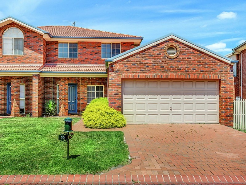 30 The Crest, Attwood VIC 3049