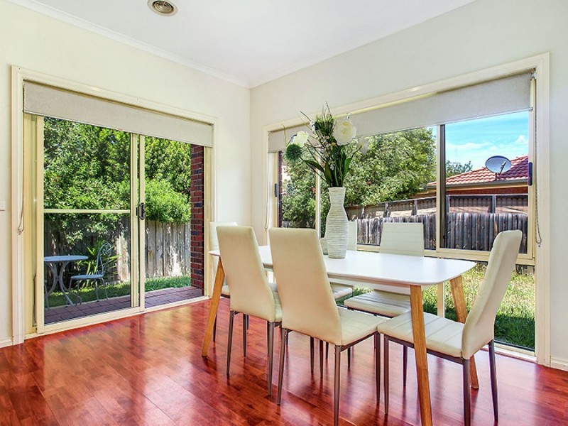 30 The Crest, Attwood VIC 3049