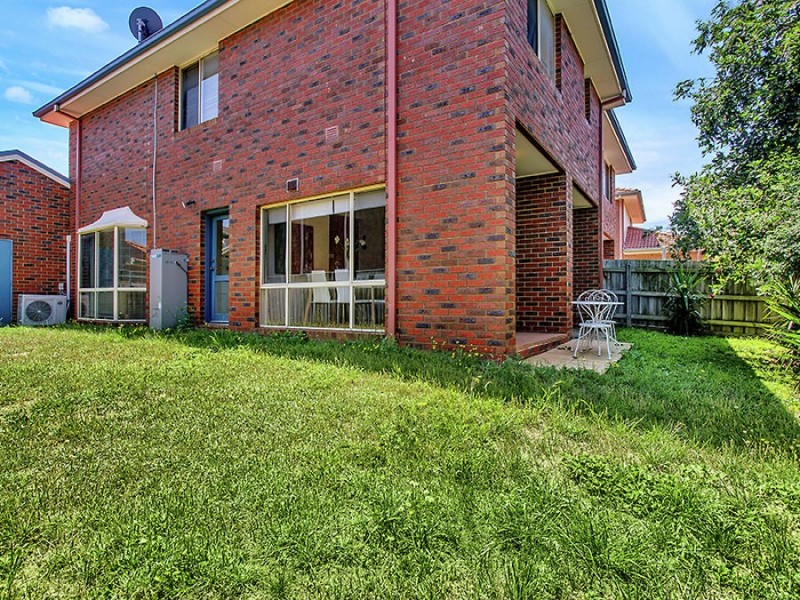 30 The Crest, Attwood VIC 3049