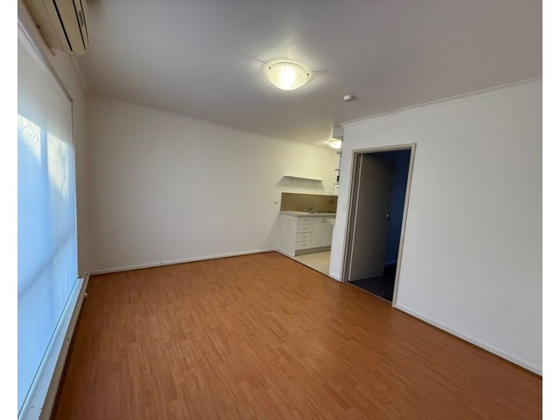 9/6 Garnet Street, Brunswick VIC 3056