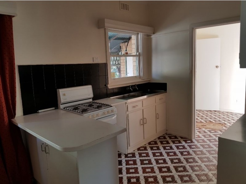 27 North Street, Airport West VIC 3042