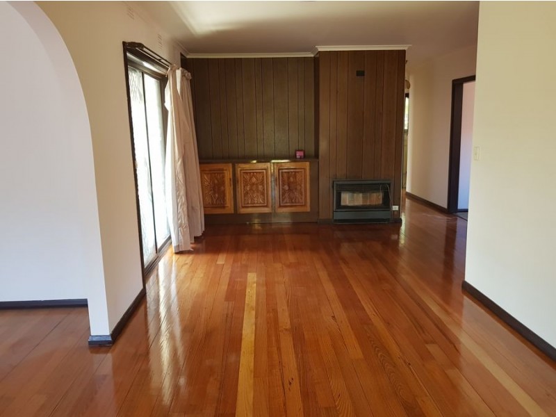 136 Mickleham Road, Tullamarine VIC 3043