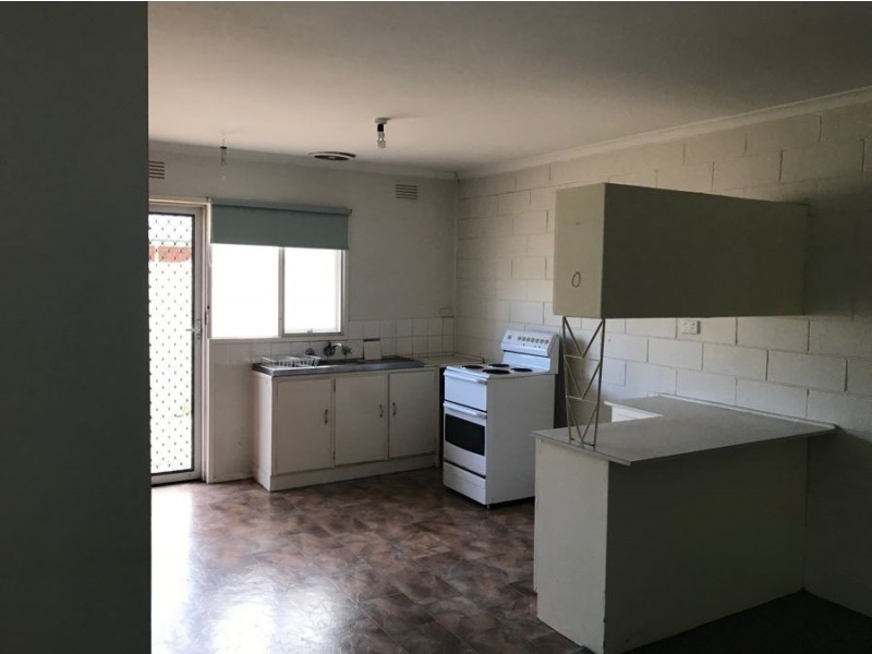1/30 Eumarella Street, Tullamarine VIC 3043